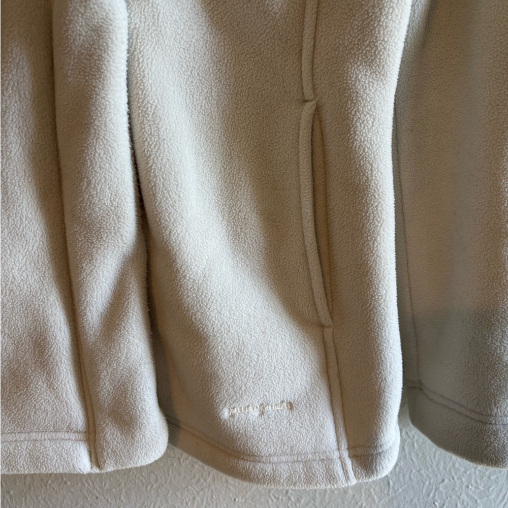 Patagonia White Fleece Jacket size S - Picture 3 of 7